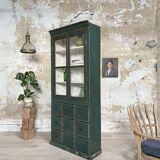 Furniture of trade showcase, around 1900.