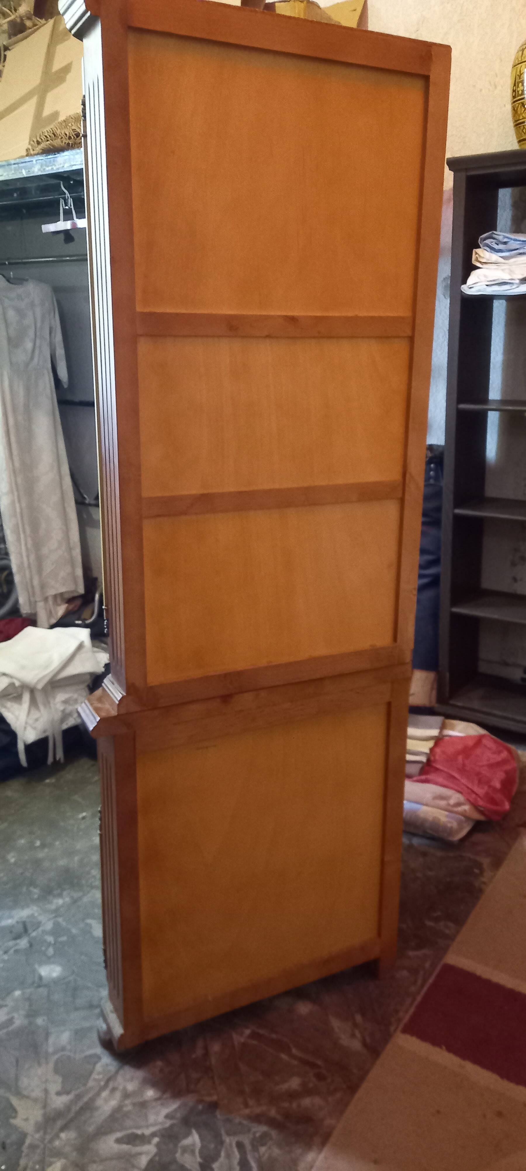 corner sideboard / glass china cabinet