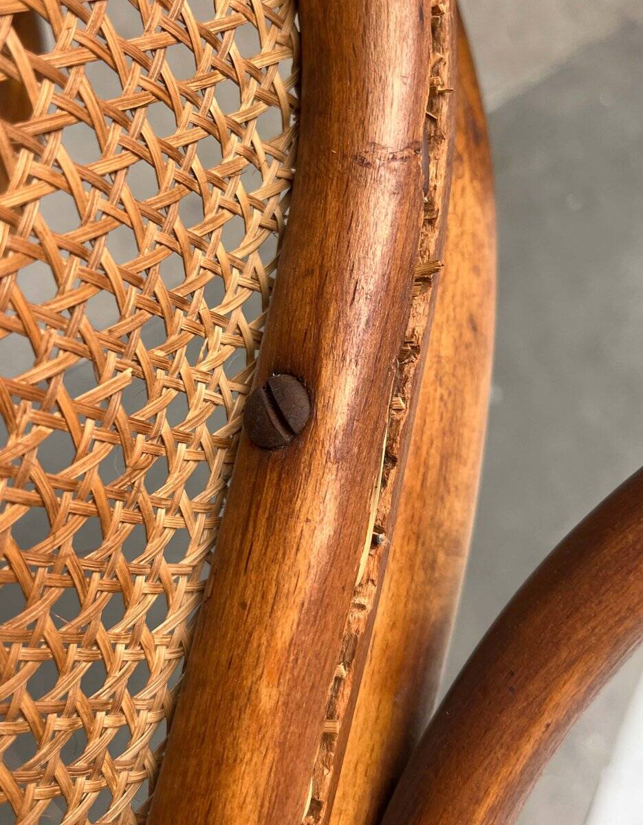 Curved wooden rocking chair Art Nouveau Jugendstil by Fischel, Austria, 1910s