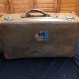 Suitcase the world bordeaux