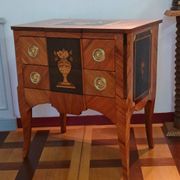 Commode de Maîtrise XVIIIe - Marqueterie de Fleurs - Style Transition