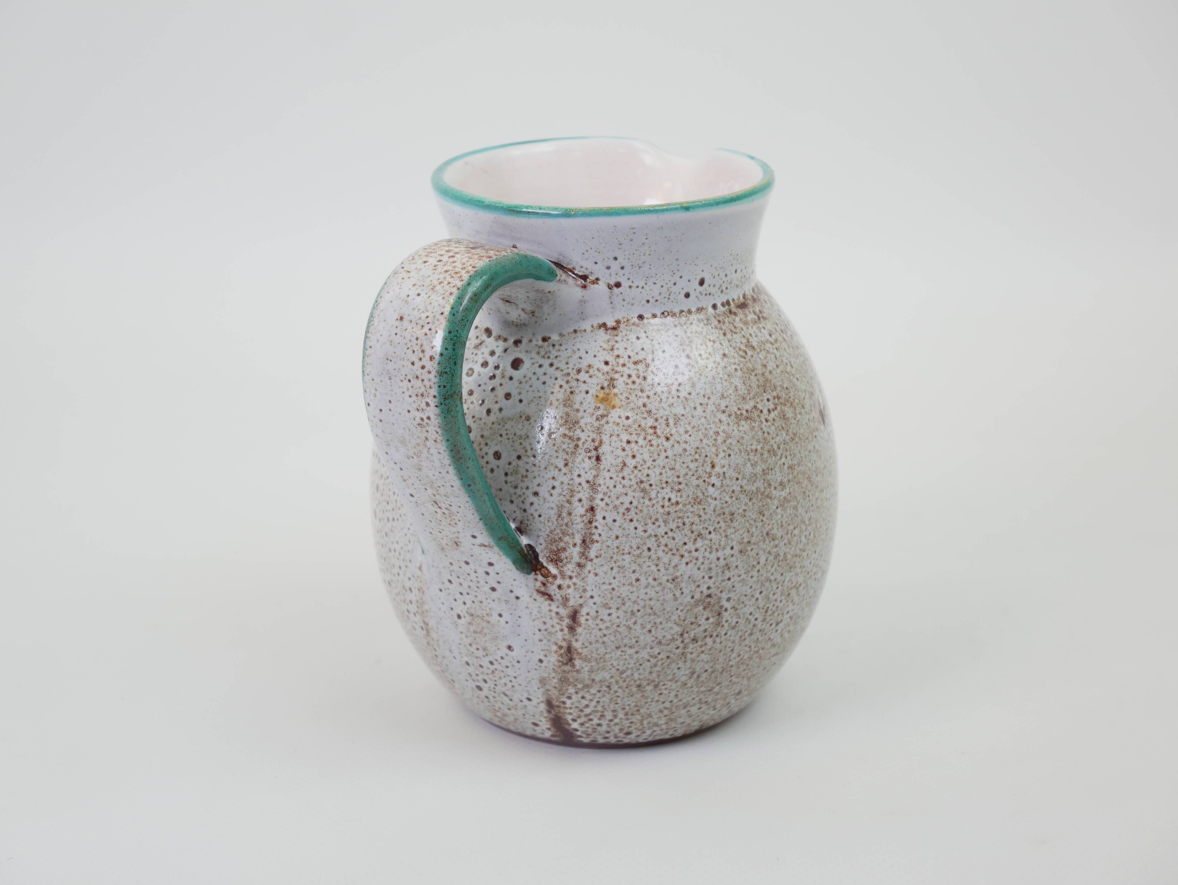 Ceramic jug by Daniel Etienne in Vallauris