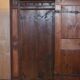 Hand-painted armoire Sublime from around 1800 in oak.
