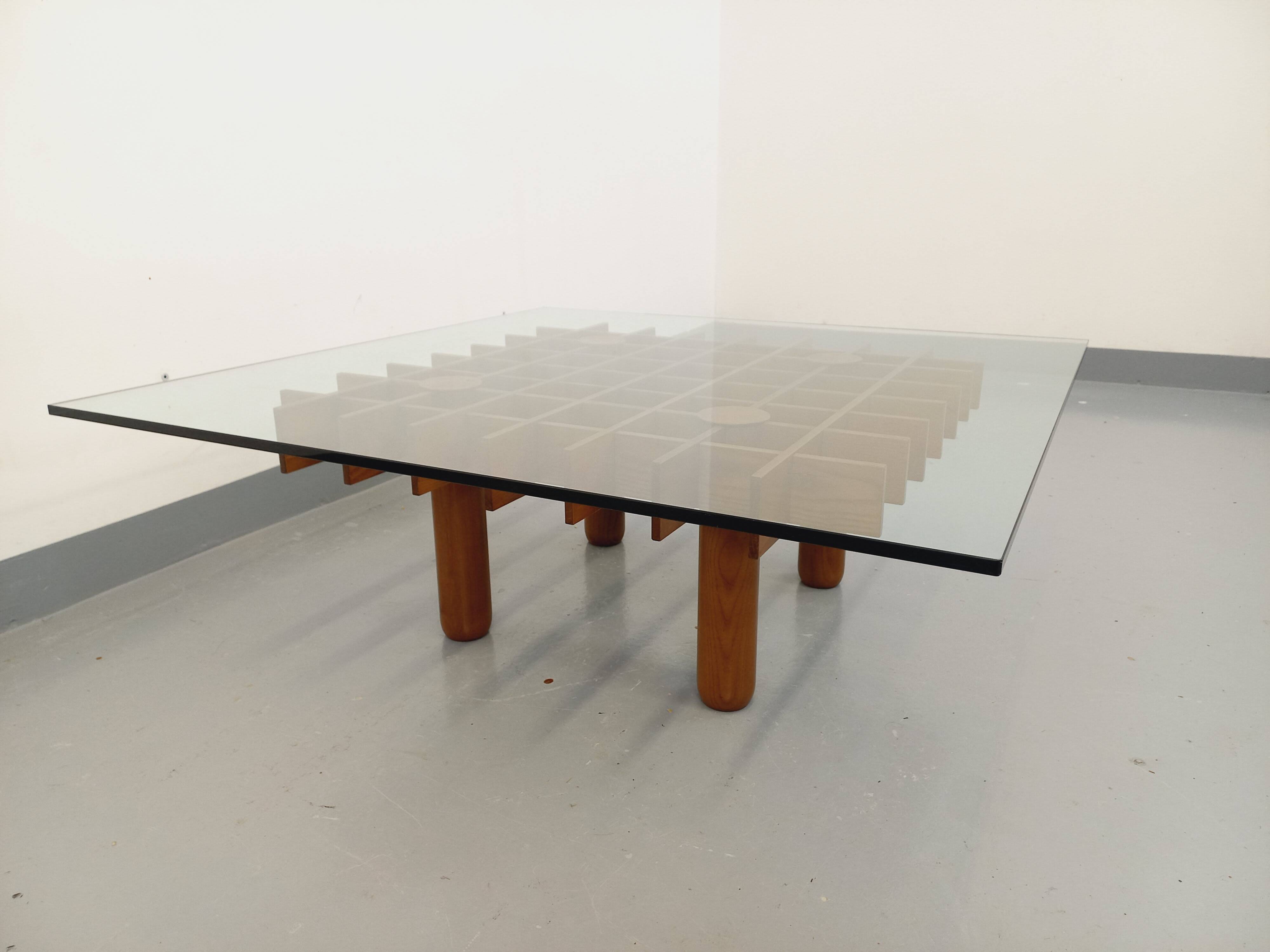 Vintage Italian square coffee table Kyoto by Gianfranco Frattini for Knoll