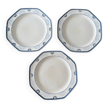 Set of 3 Longchamp octagonal flat plates with lotus flower motif