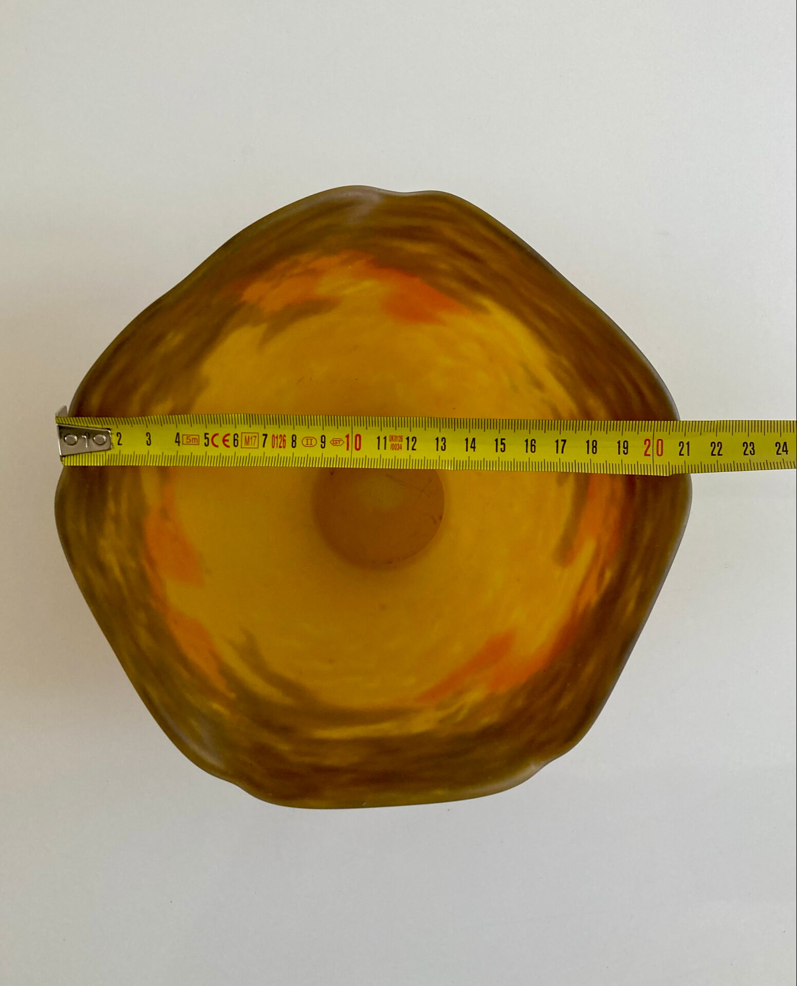Glass footed coupe Nuagé signed by Muller Frères Lunéville.