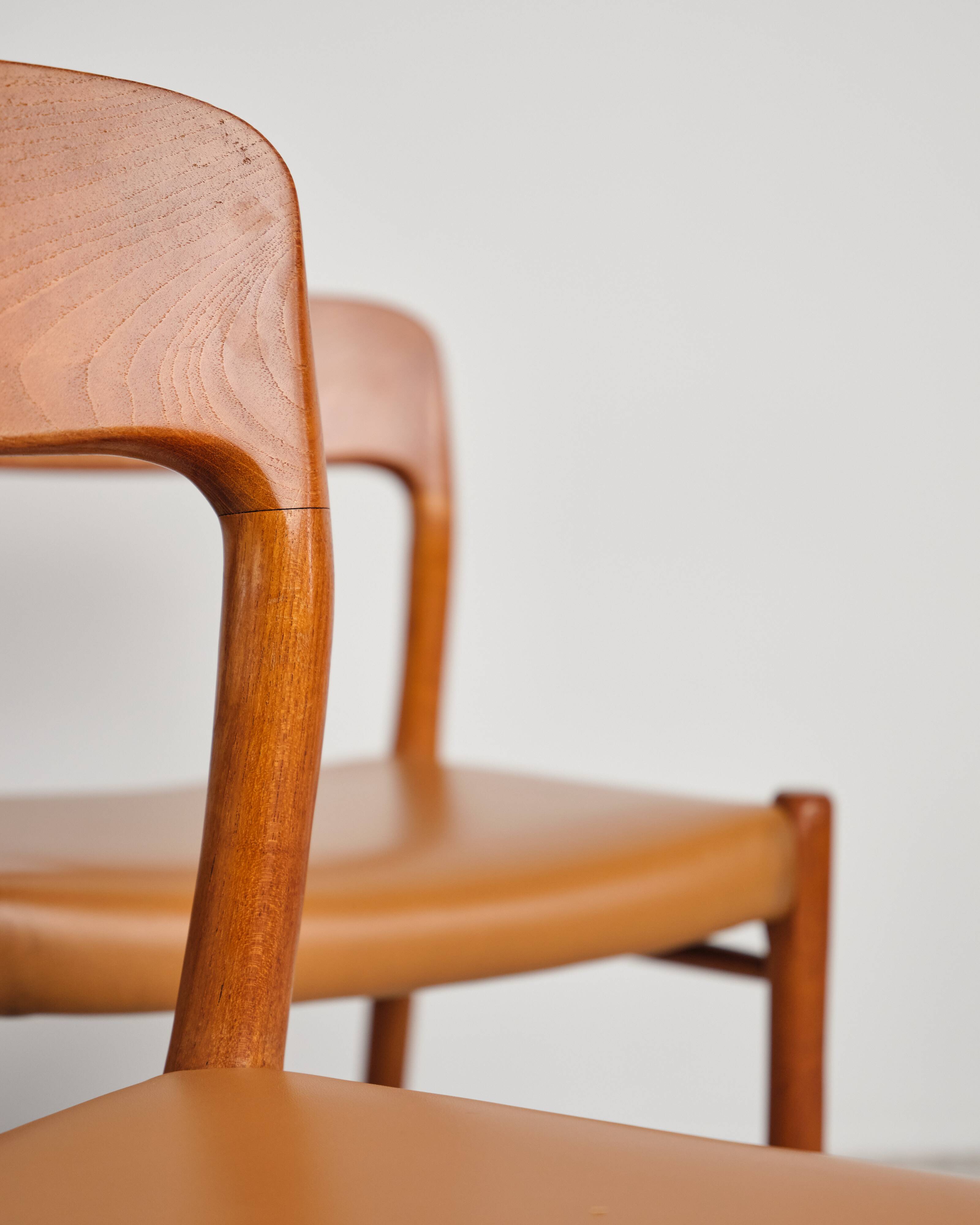 Ensemble de quatre chaises de salle à manger par Niels O. Møller