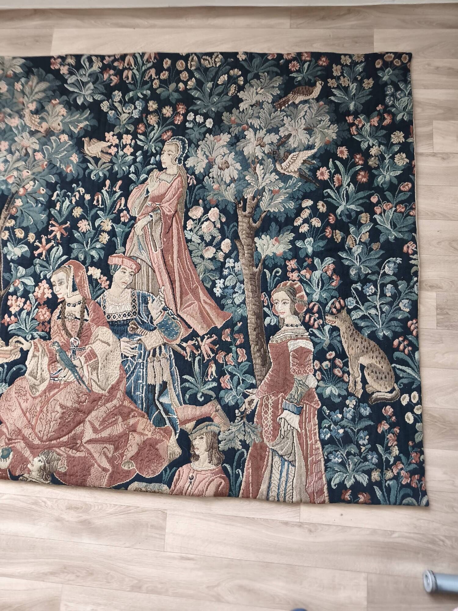 Large wall tapestry "Galant Feast" - Medieval Style / Jean Laurent (1)