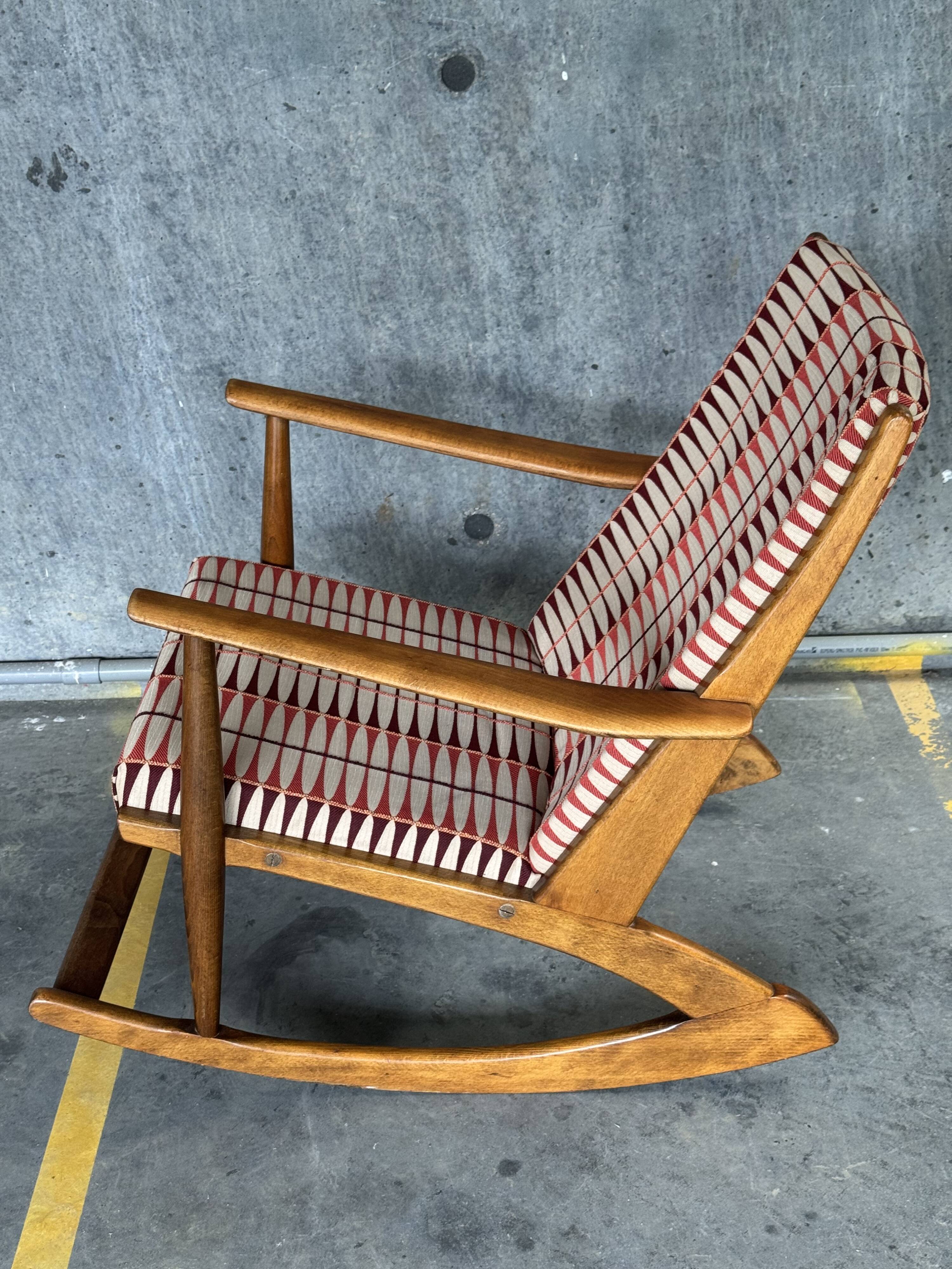 Holger Georg Jensen pour les chaises berçantes Tonder Meubel