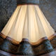 Lampe bronze et jupons