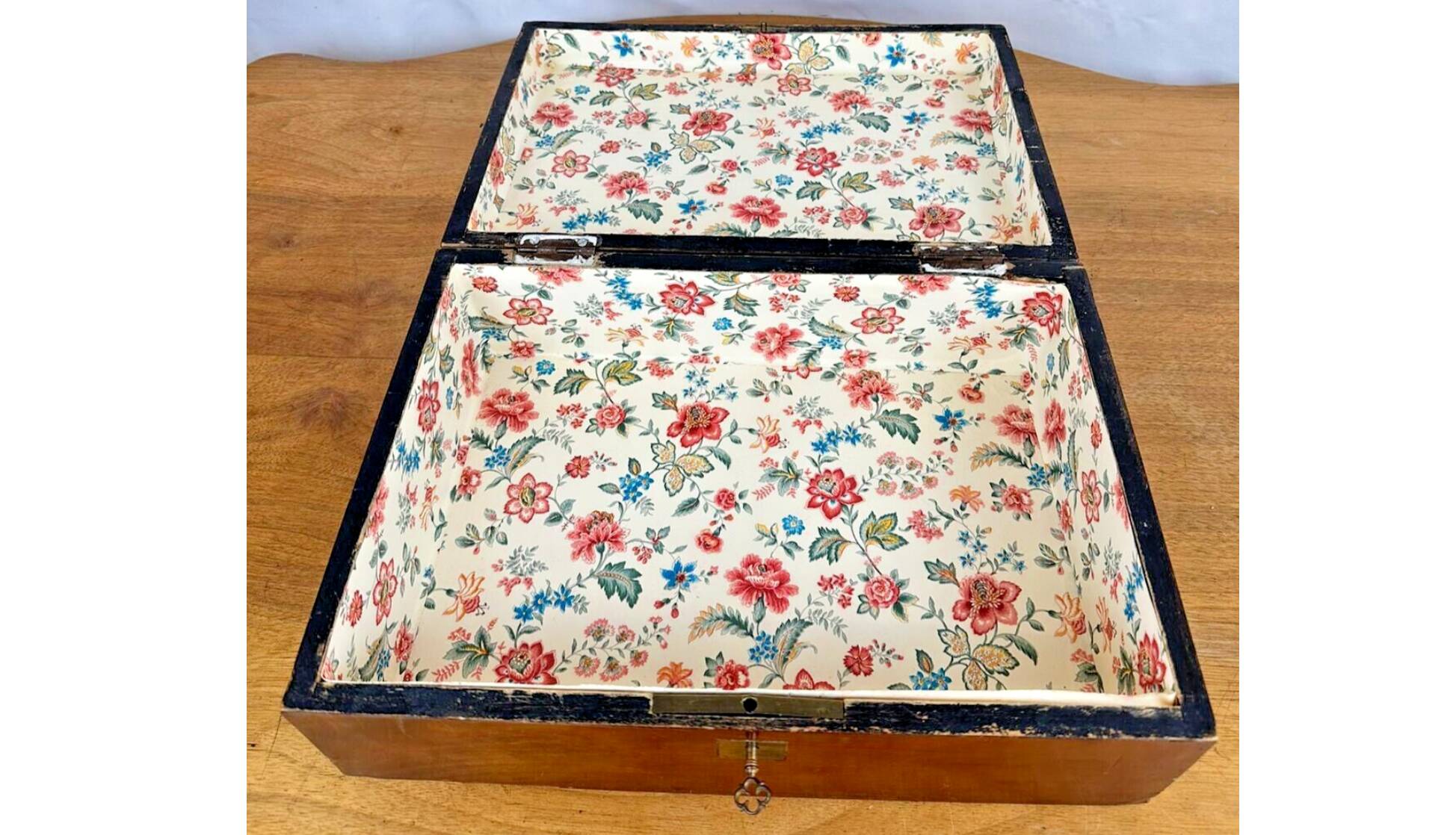 Wooden storage box