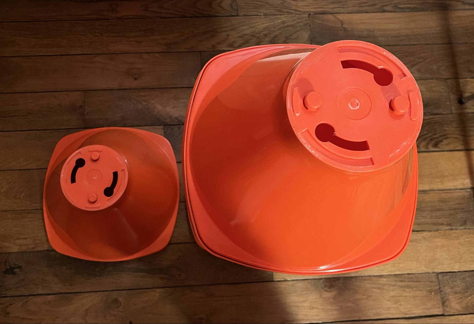 2 vintage orange Pola stools