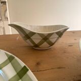 Set of dishes Moulin des loups