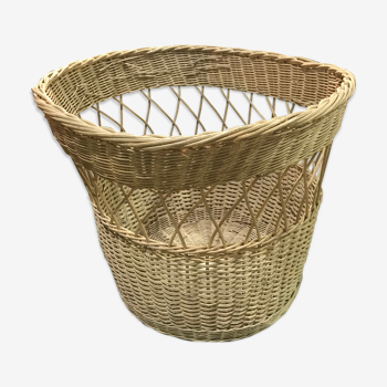 Vintage wicker basket