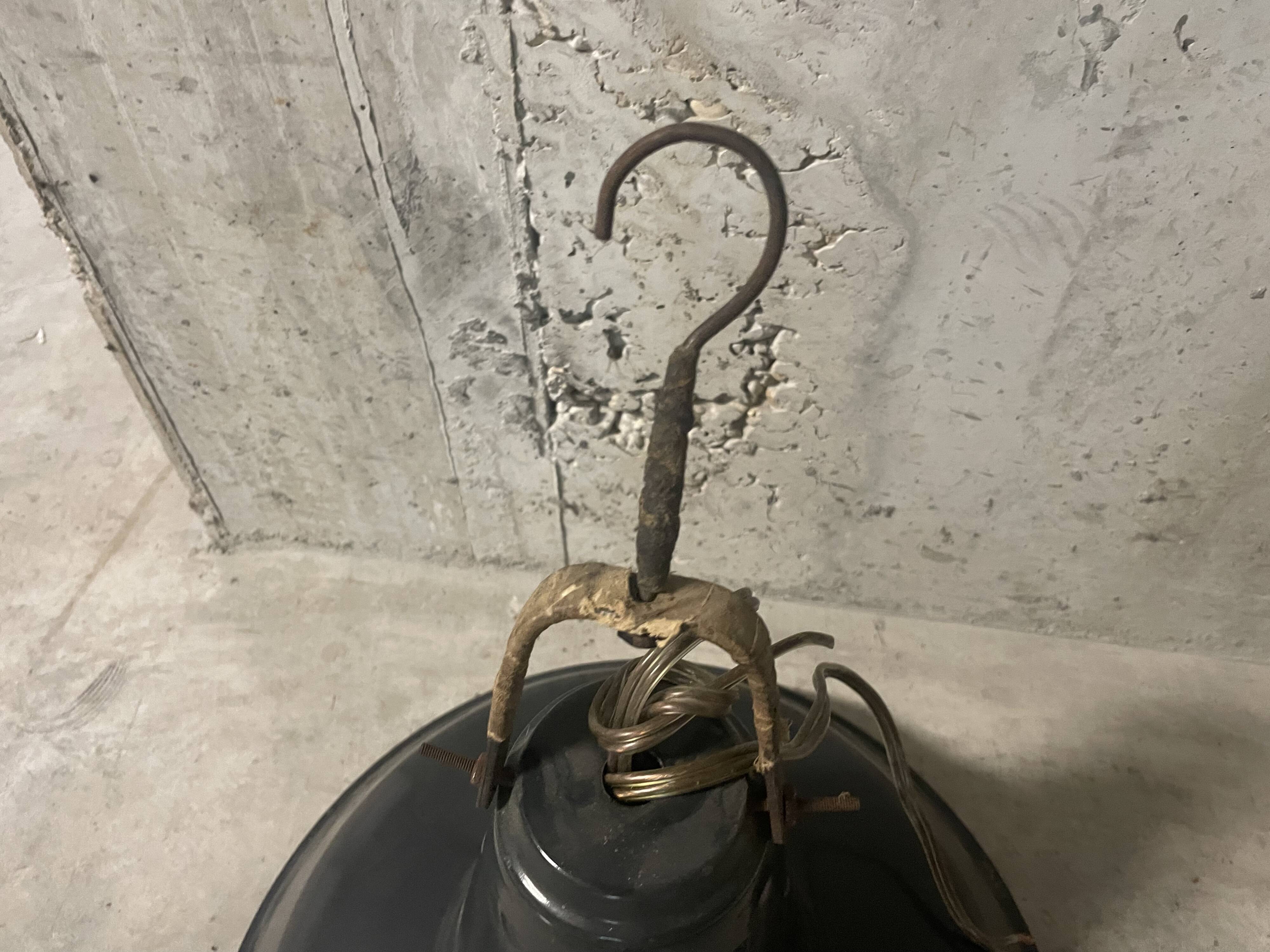 Industrial suspension from the 1950s