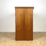 Coffre en teck style Mid-Century de Meredew