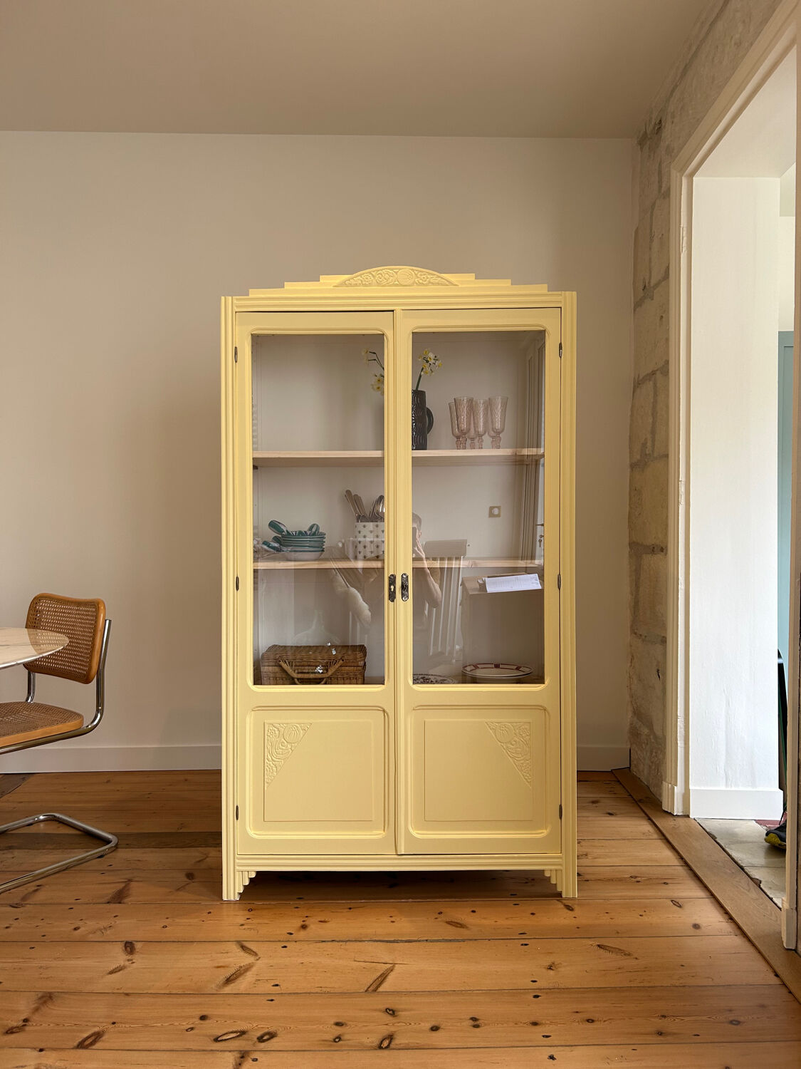 Art Deco glass cabinet (renovated)