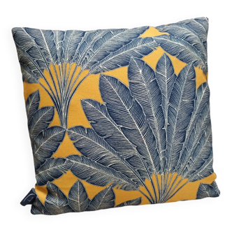 Floral pattern cushion 40x40cm