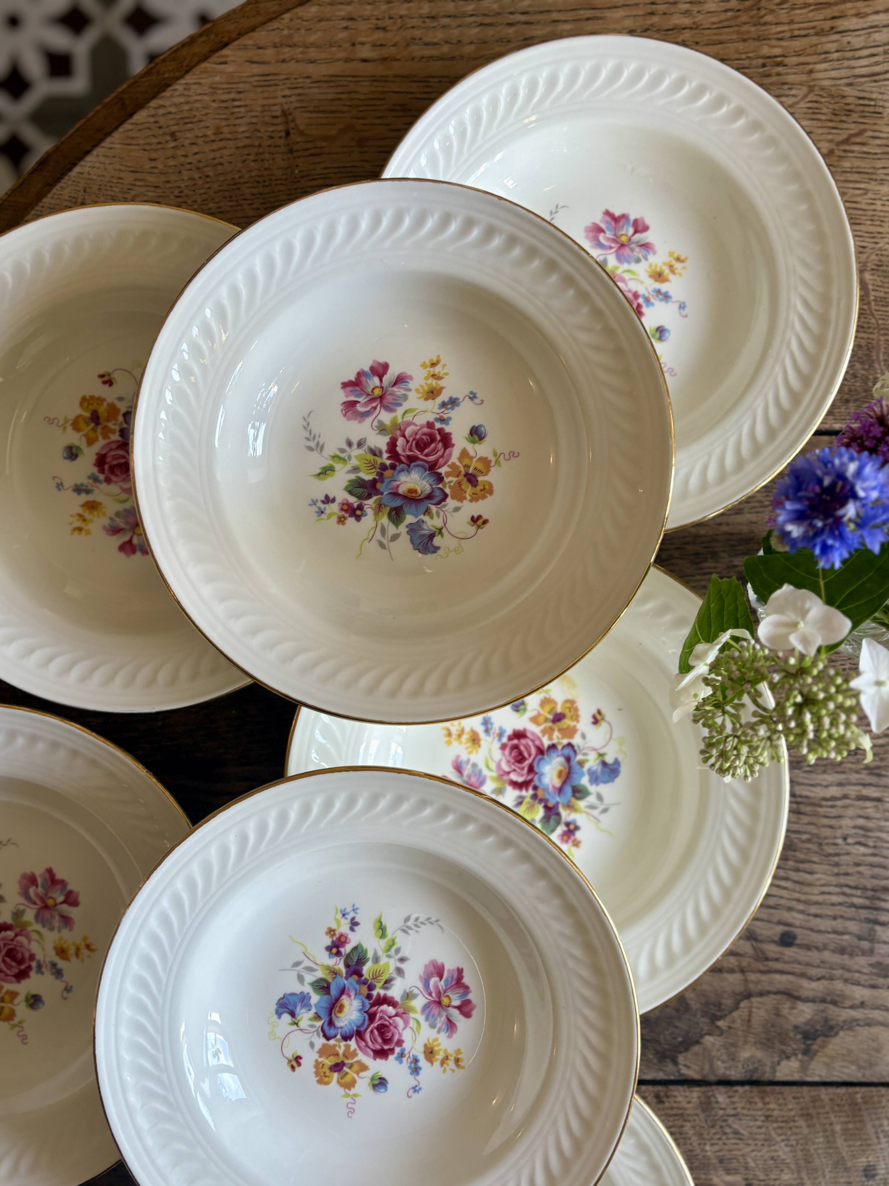 Set of 11 vintage deep plates - Fleurette pattern by Gien