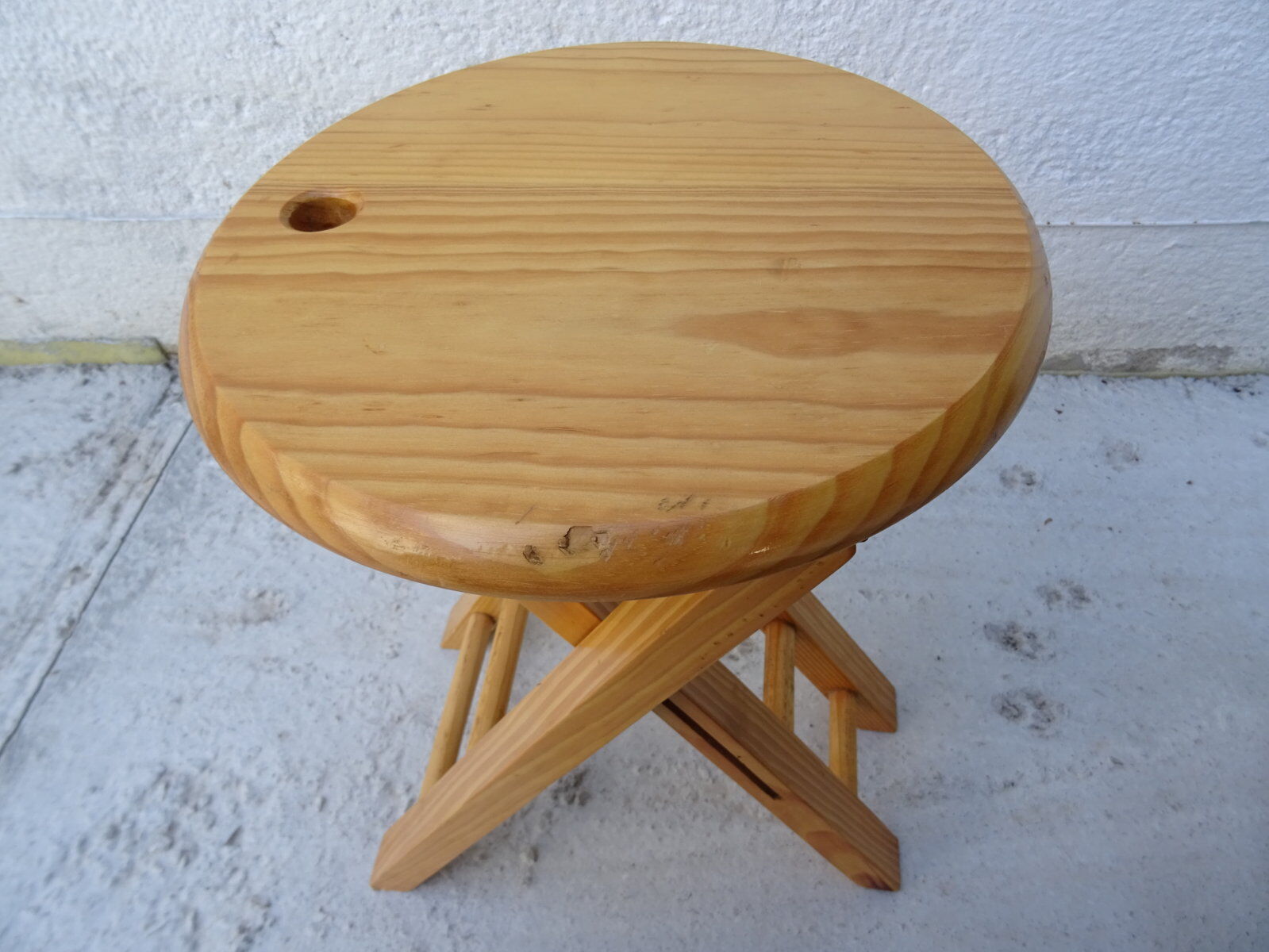 Pair of 80s folding stools