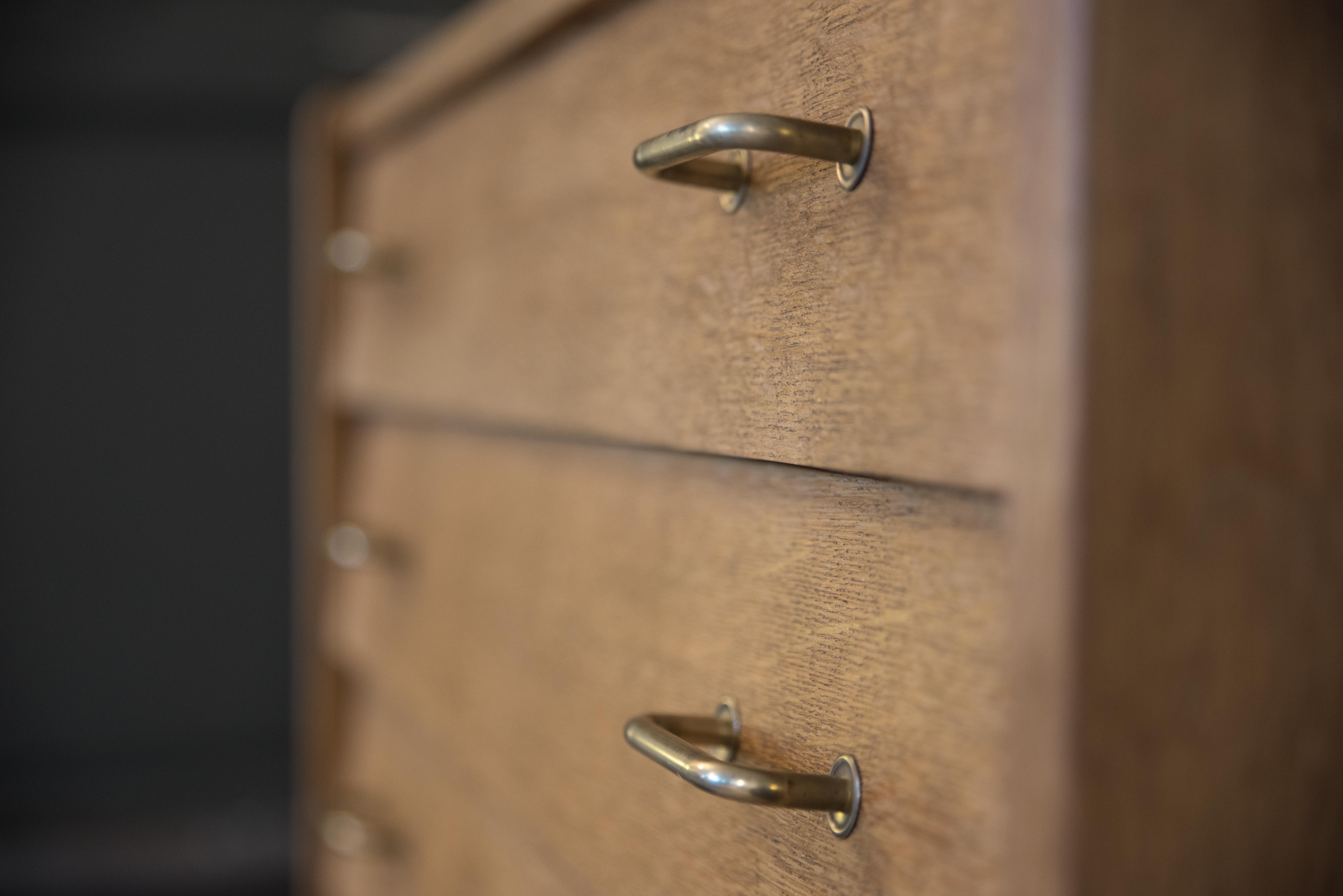 Chest of drawers in oak 50s