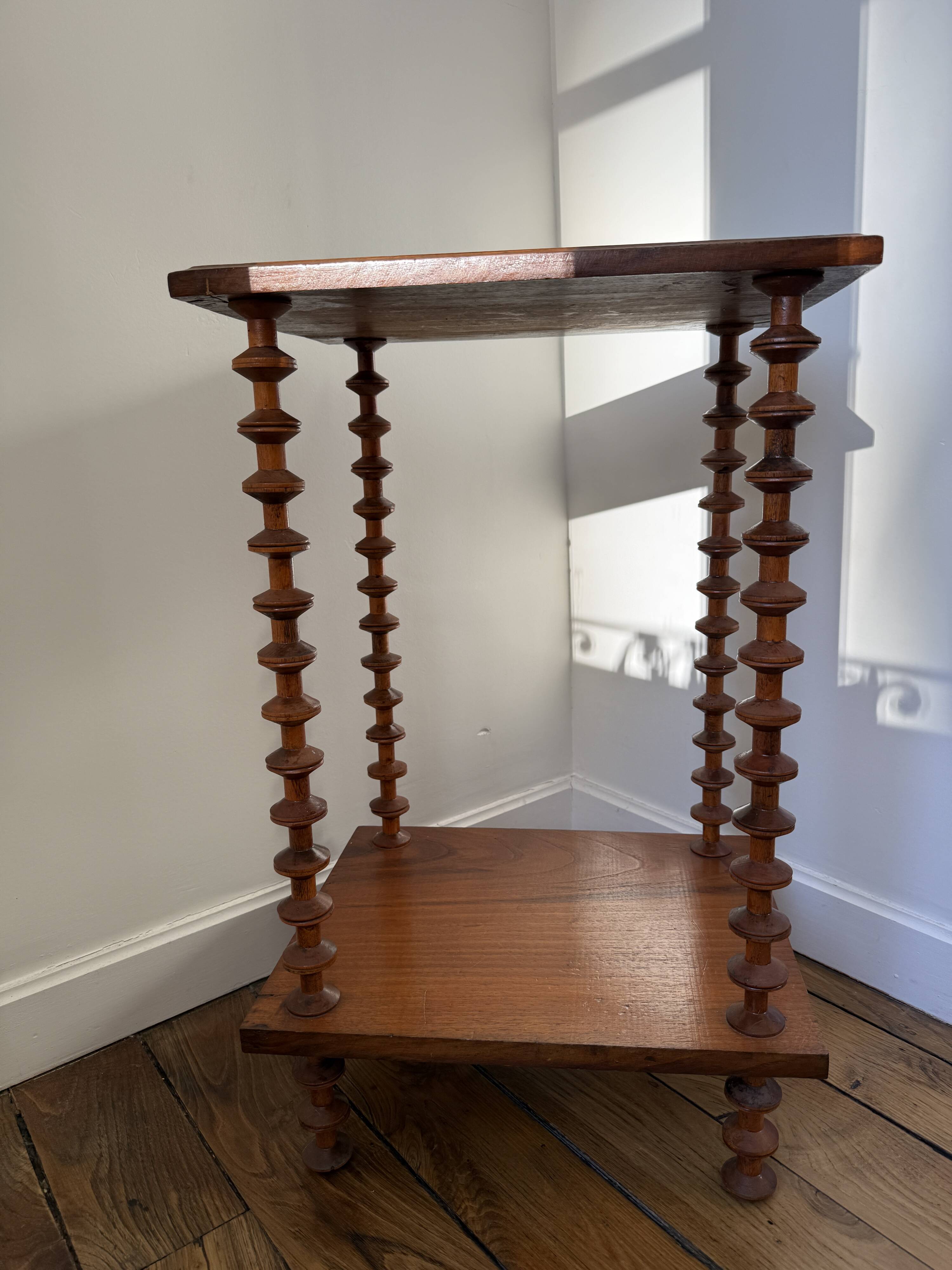 Side table / wooden pedestal Art Deco shelf spools from the 1950s