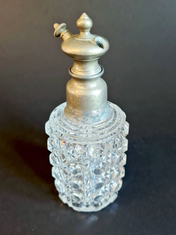 Garniture de toilette en cristal taillé Baccarat