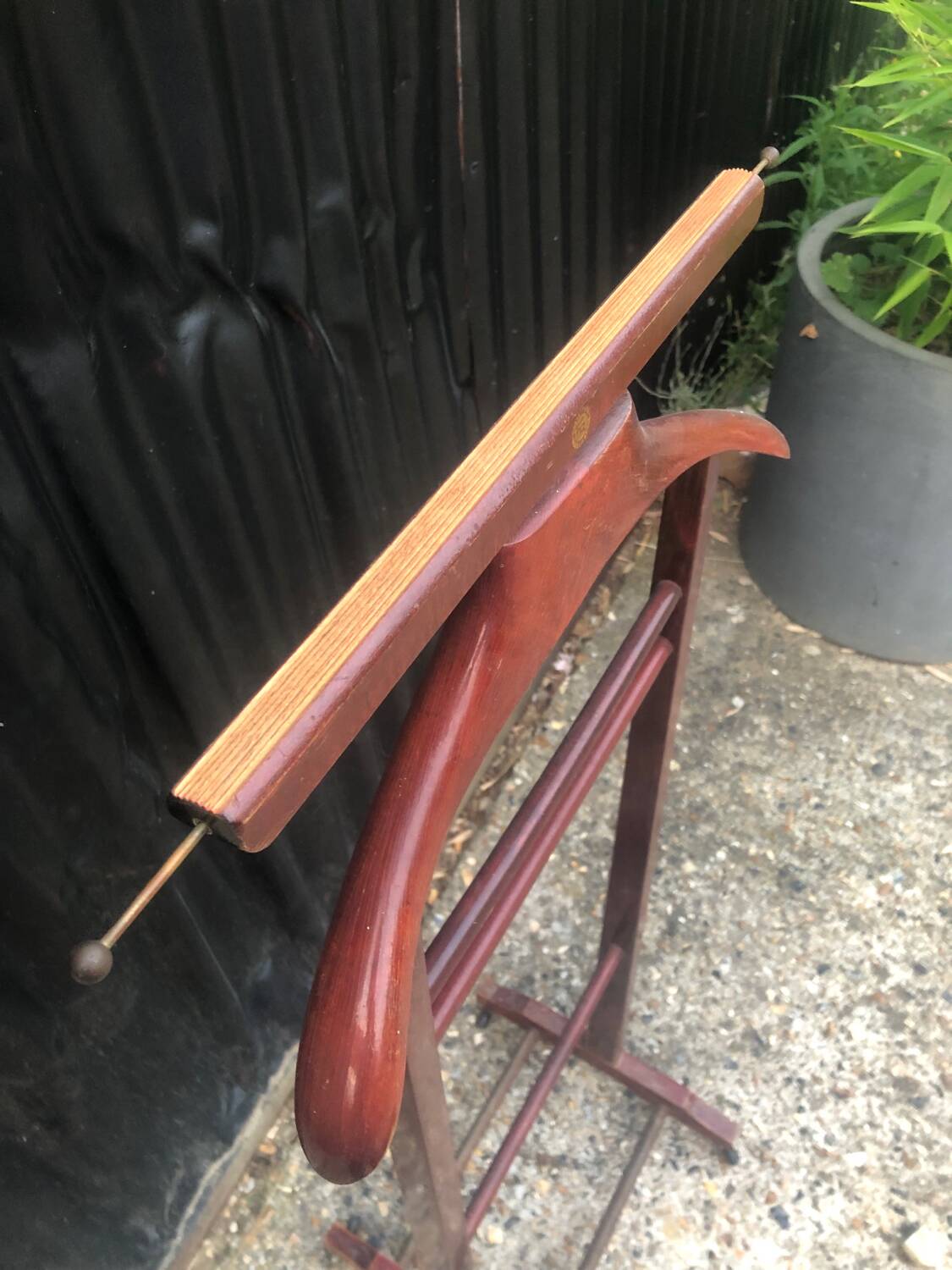 Fratelli Reguitti valet