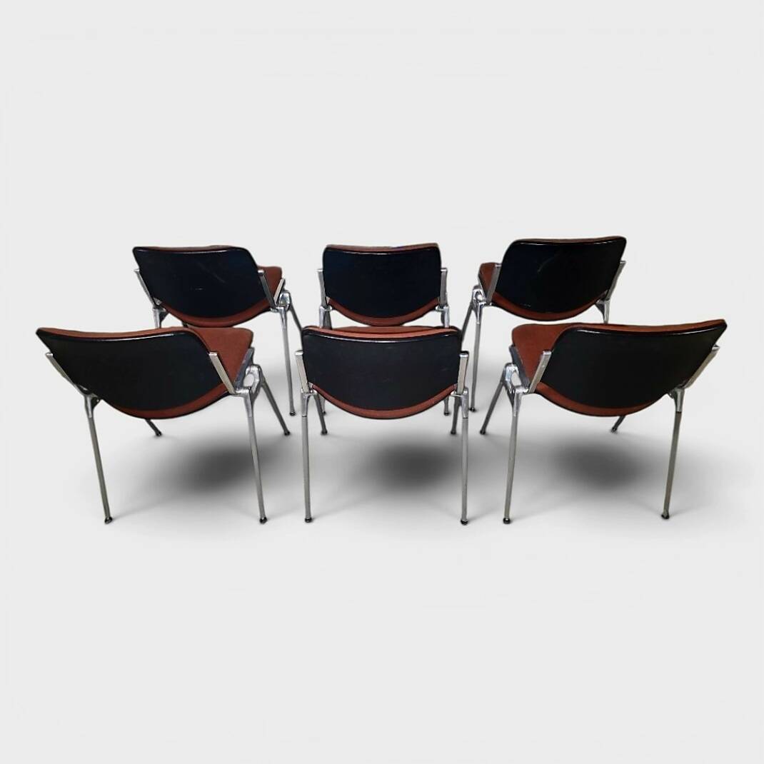 DSC 106 chairs by Giancarlo Piretti for Castelli – Circa 1970