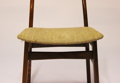 Chair in teak and wool
