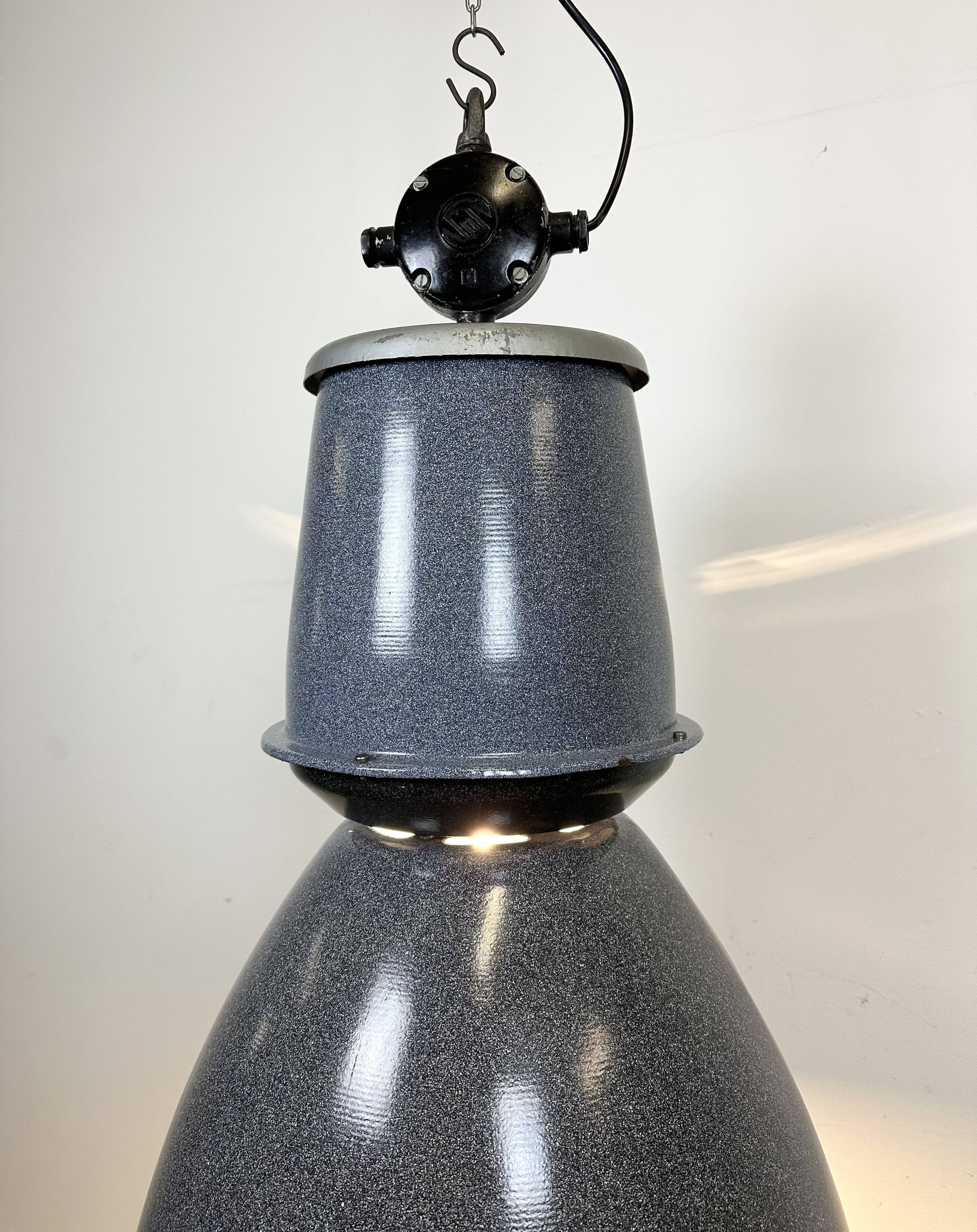 Grey enamel industrial factory lamp from Elektrosvit, 1960s
