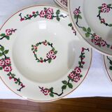 5 assiettes creuses de Longwy modèle Aupébines