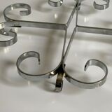 Metal trivets