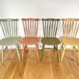 Chaises Baumann colorées