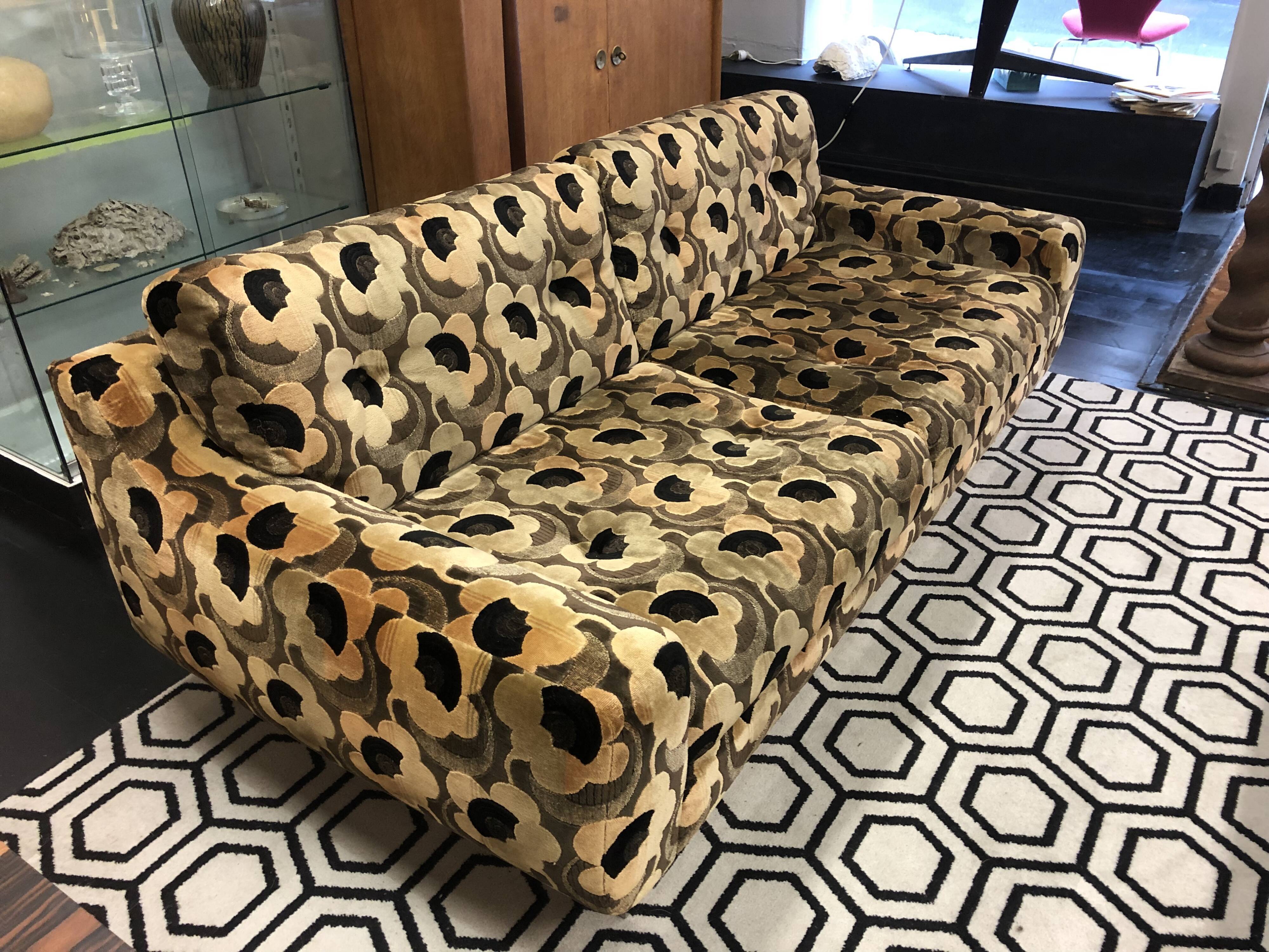 Vintage sofa 1970