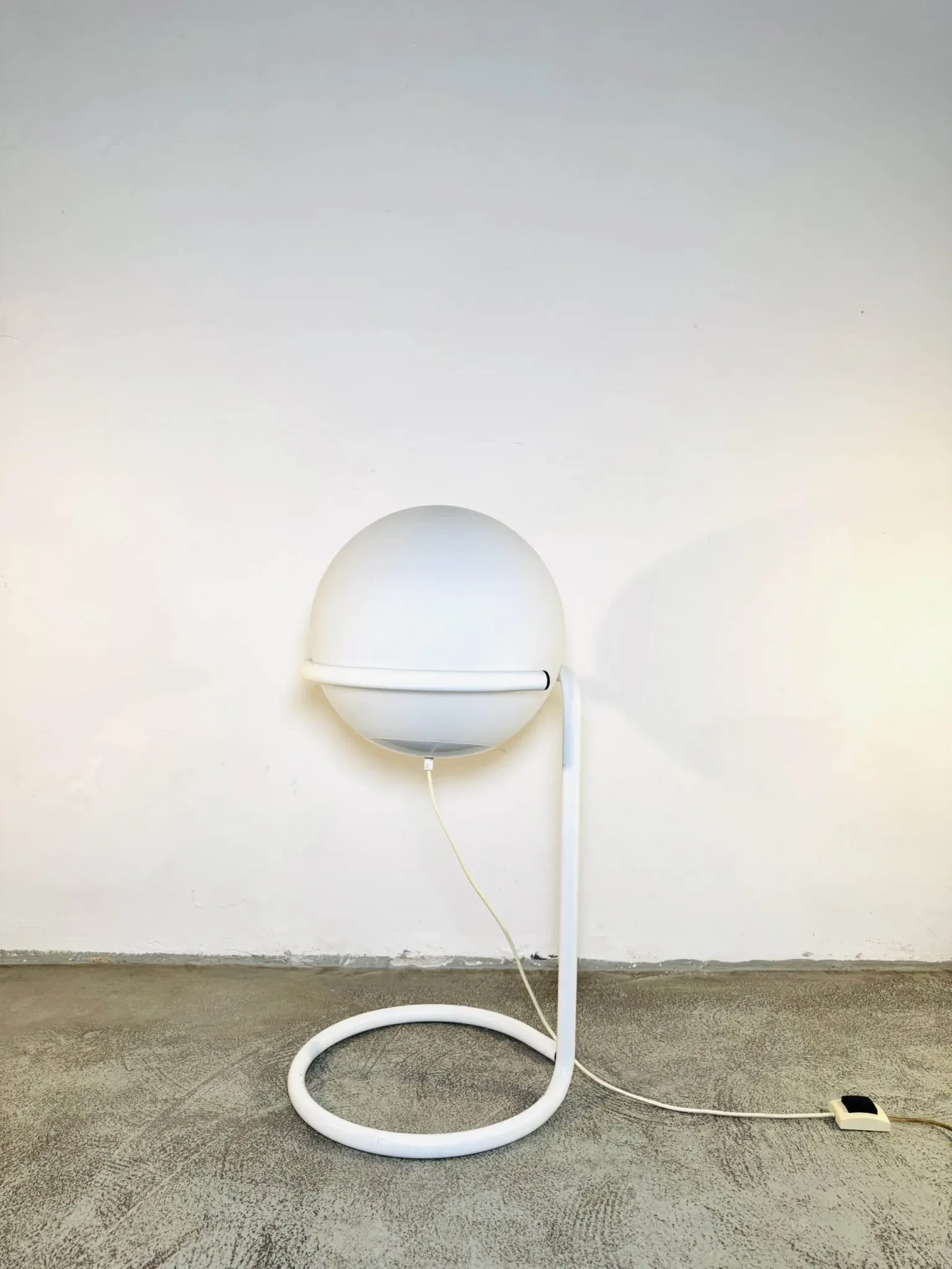 Model 653 Globe Floor Lamp By Hala Zeist, The Netherlands, 1980S