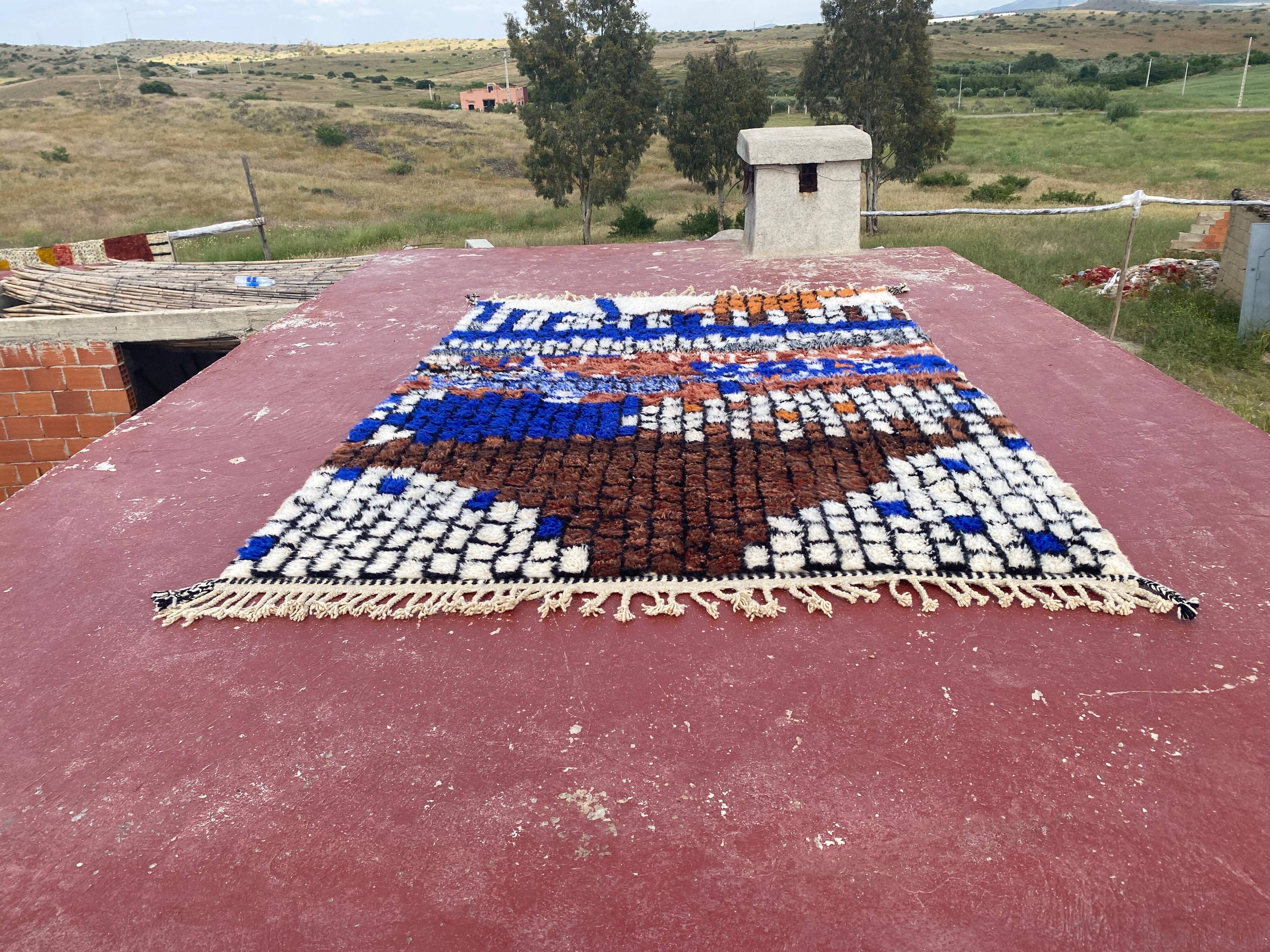 Contemporary multicoloured Berber rug in wool – 300 x 200 cm