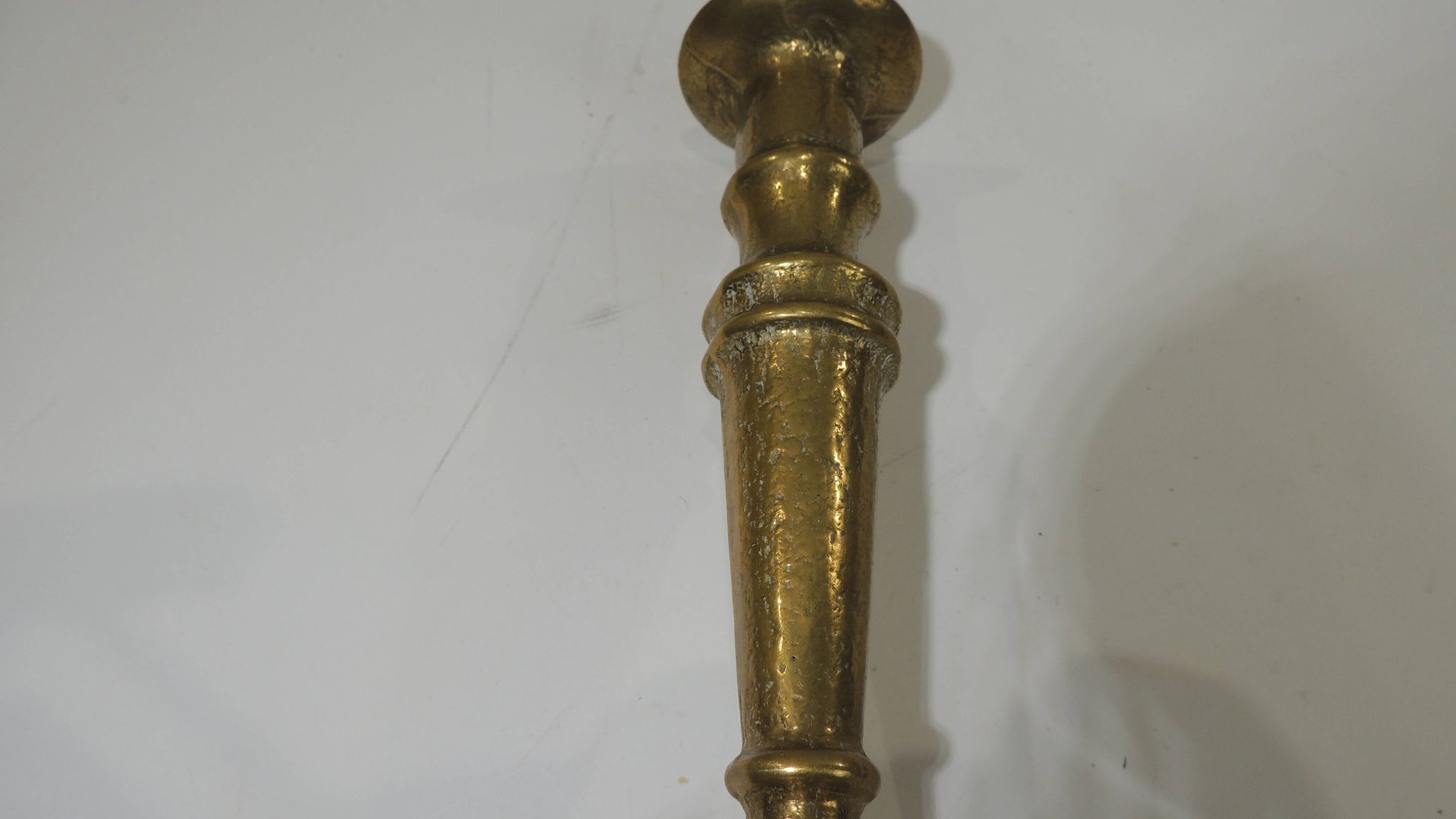 Pair of bronze candlesticks / Vintage