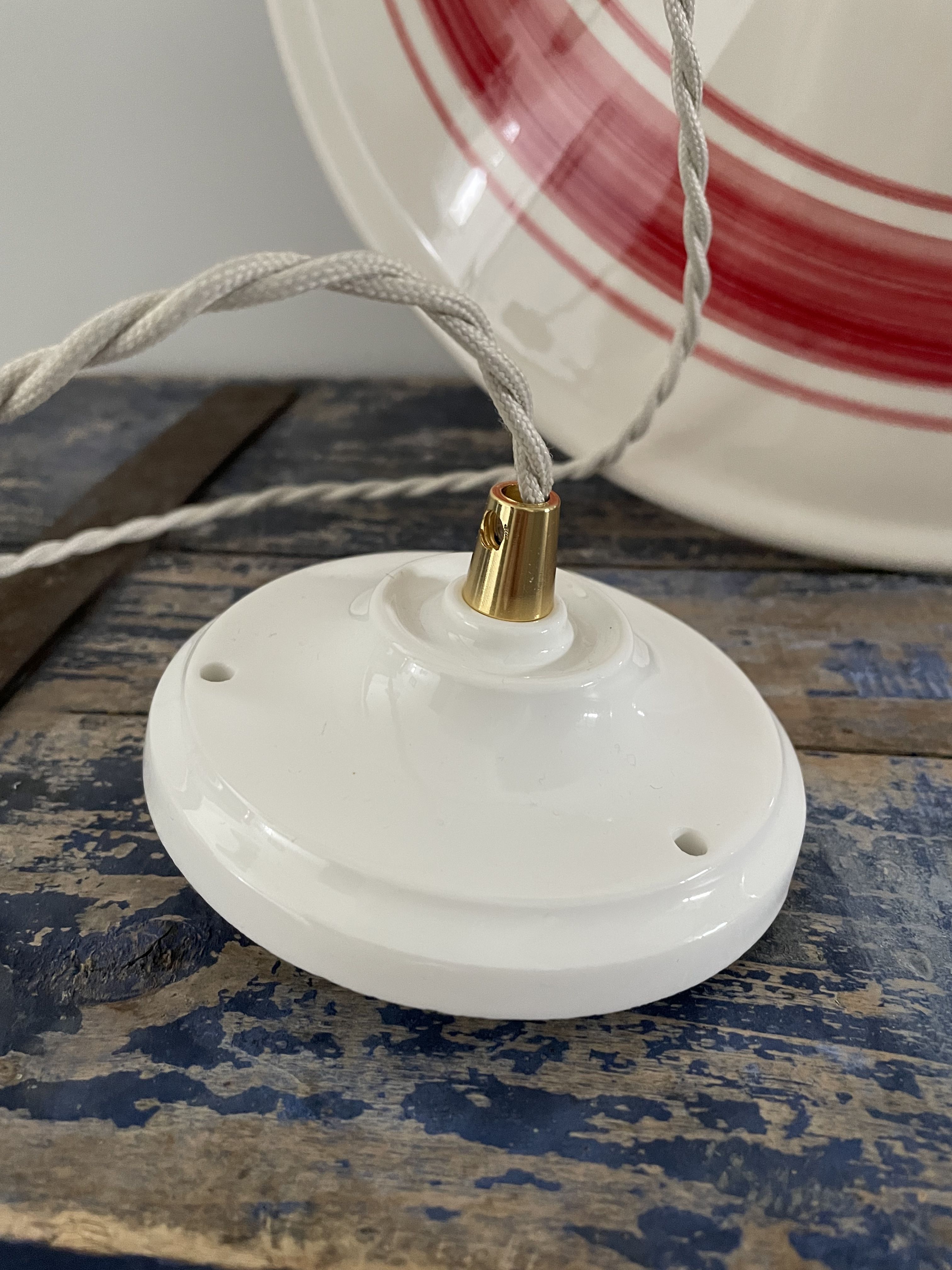 Vintage suspension lamp in electrified ceramic to nine