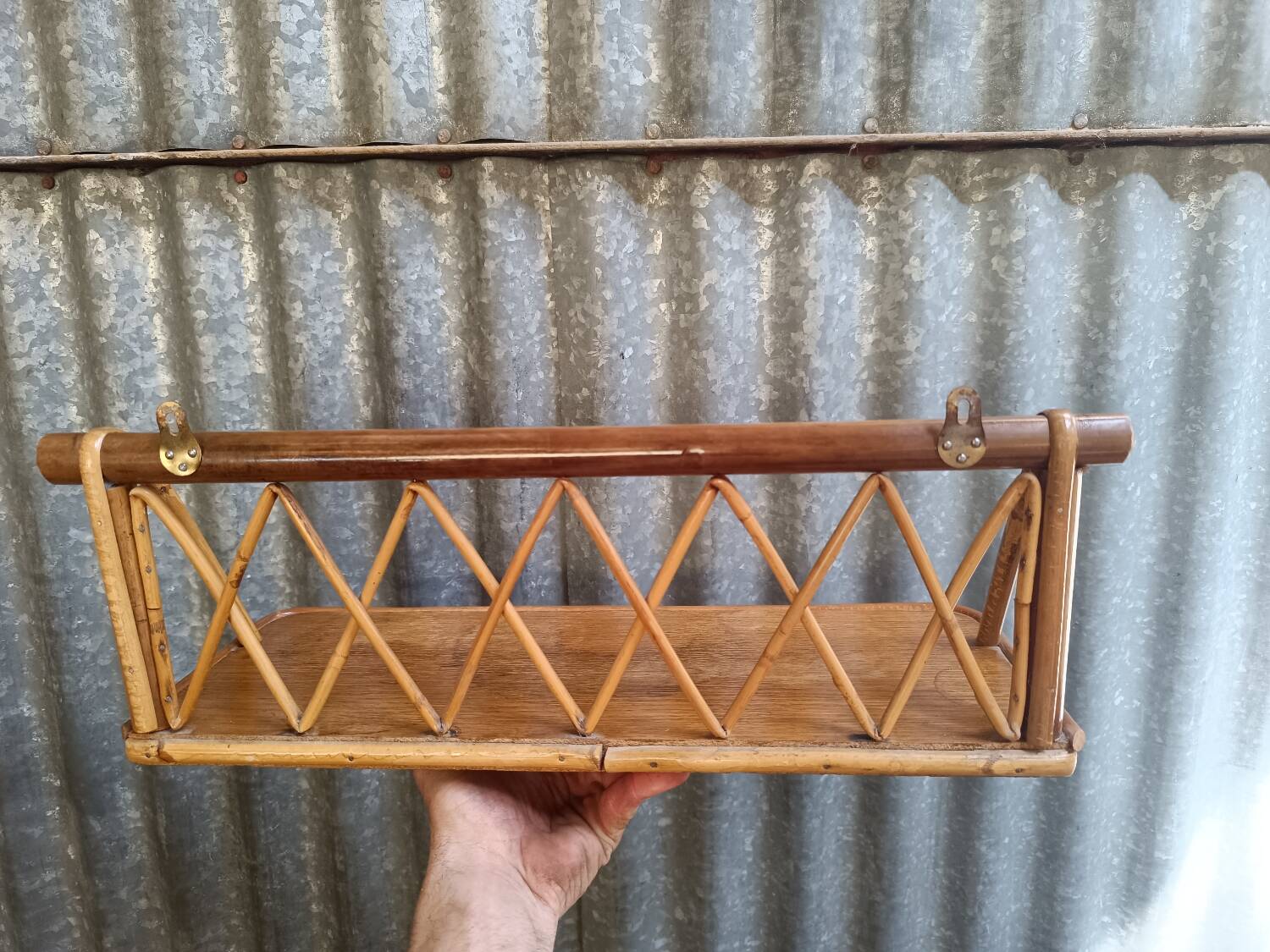 Vintage wall shelf in rattan wicker and wood