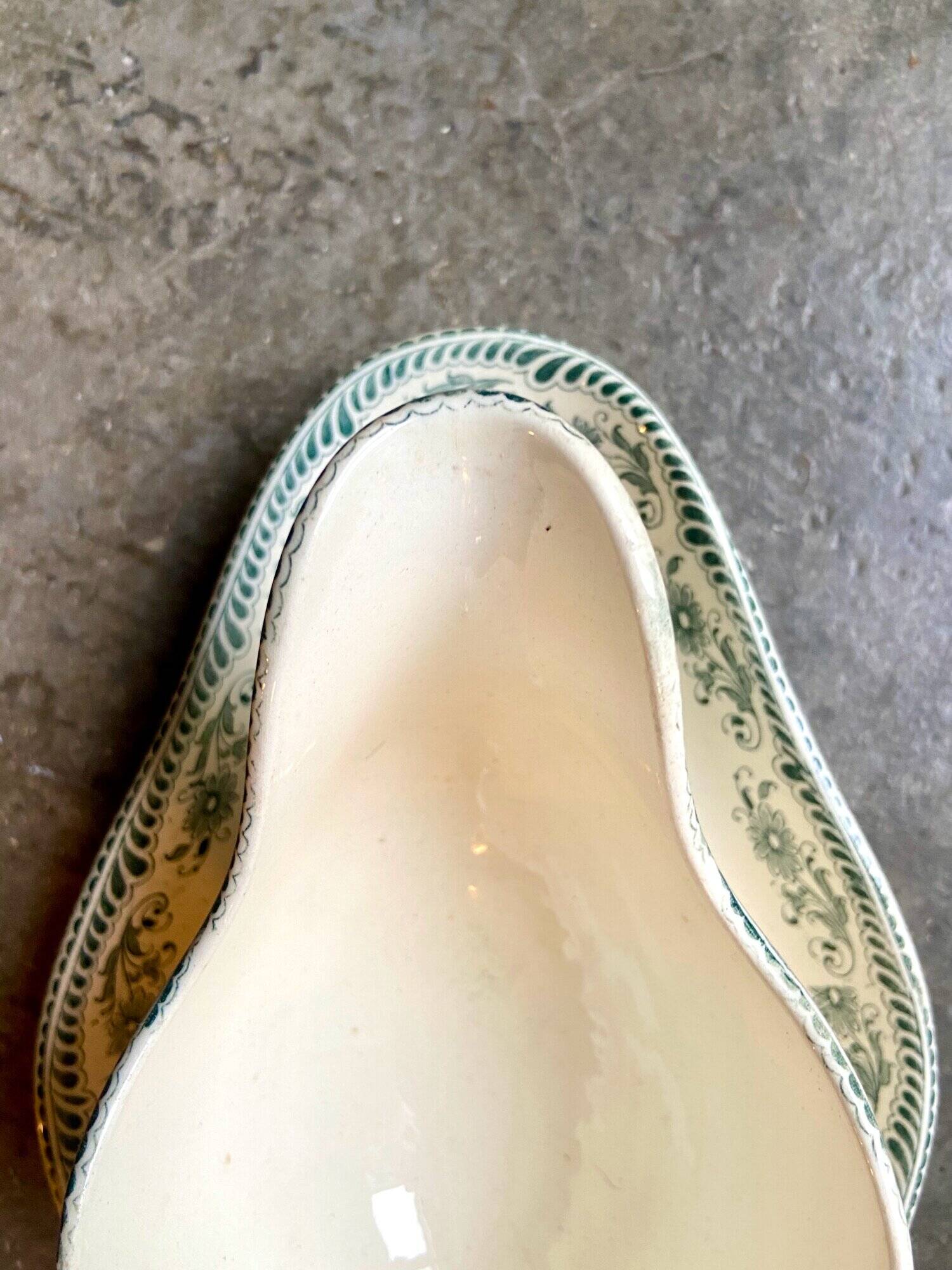 Saucière Salins en terre de fer, service "Moustiers"