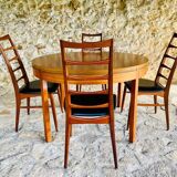 Extendable dining table in teak, butterfly extension by Van Pelt circa 1960.