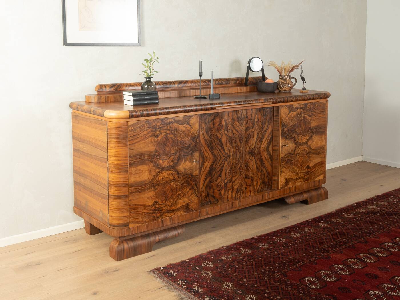 Wonderful Art Deco sideboard from the 1920s