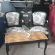 Table basse style Louis XV pieds escargots noir plateau brut