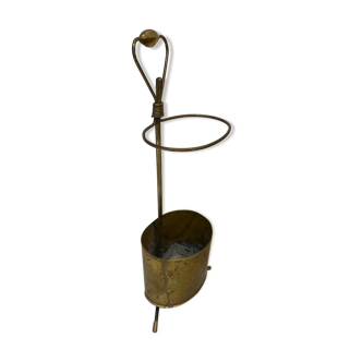 Brass umbrella holder