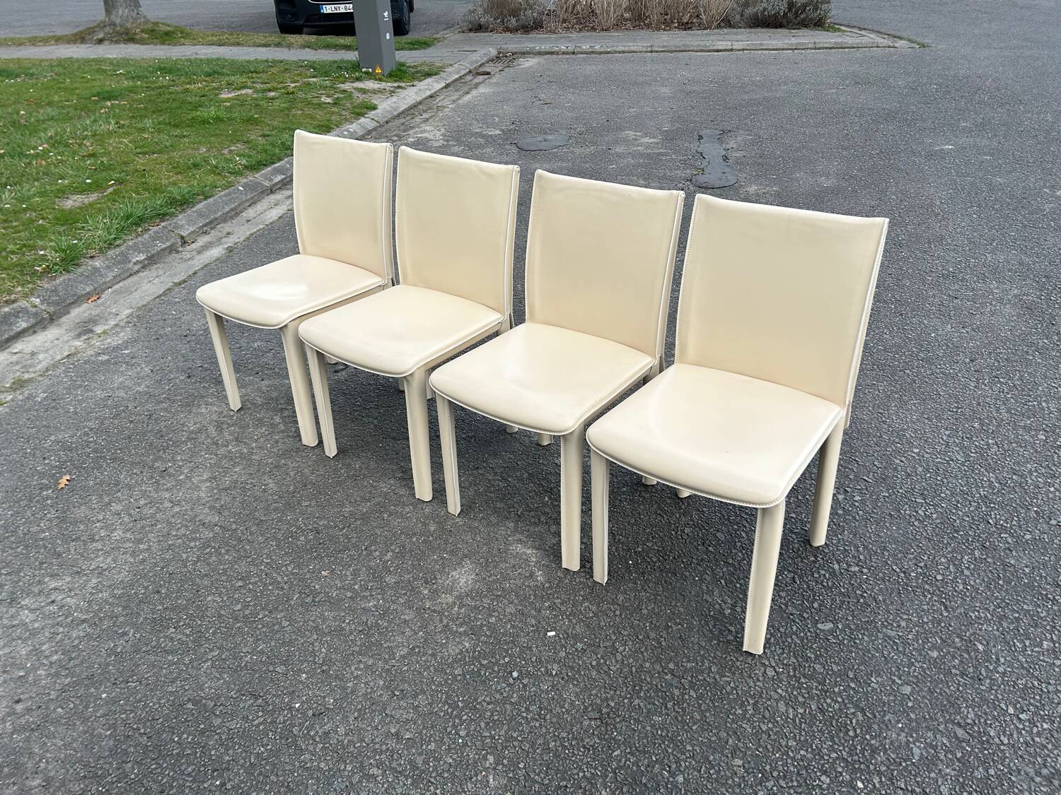 Set of 4 Italian chairs Arper Italy