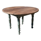 Round farmhouse table