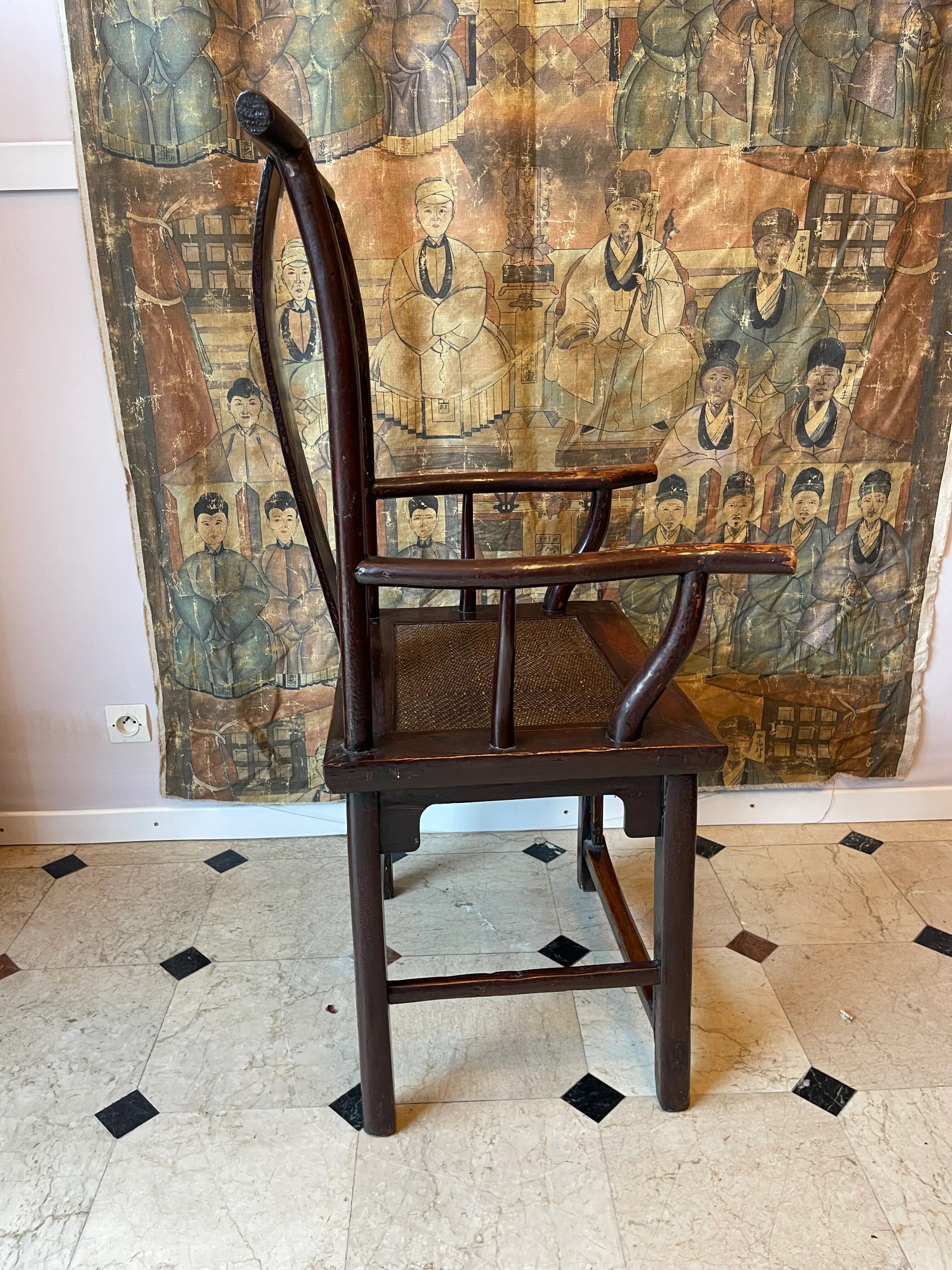 Lettered hat chair - Chinese antiquity