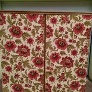 Armoire - penderie - Ancienne - Bois - Tissu Floral - Artisanal