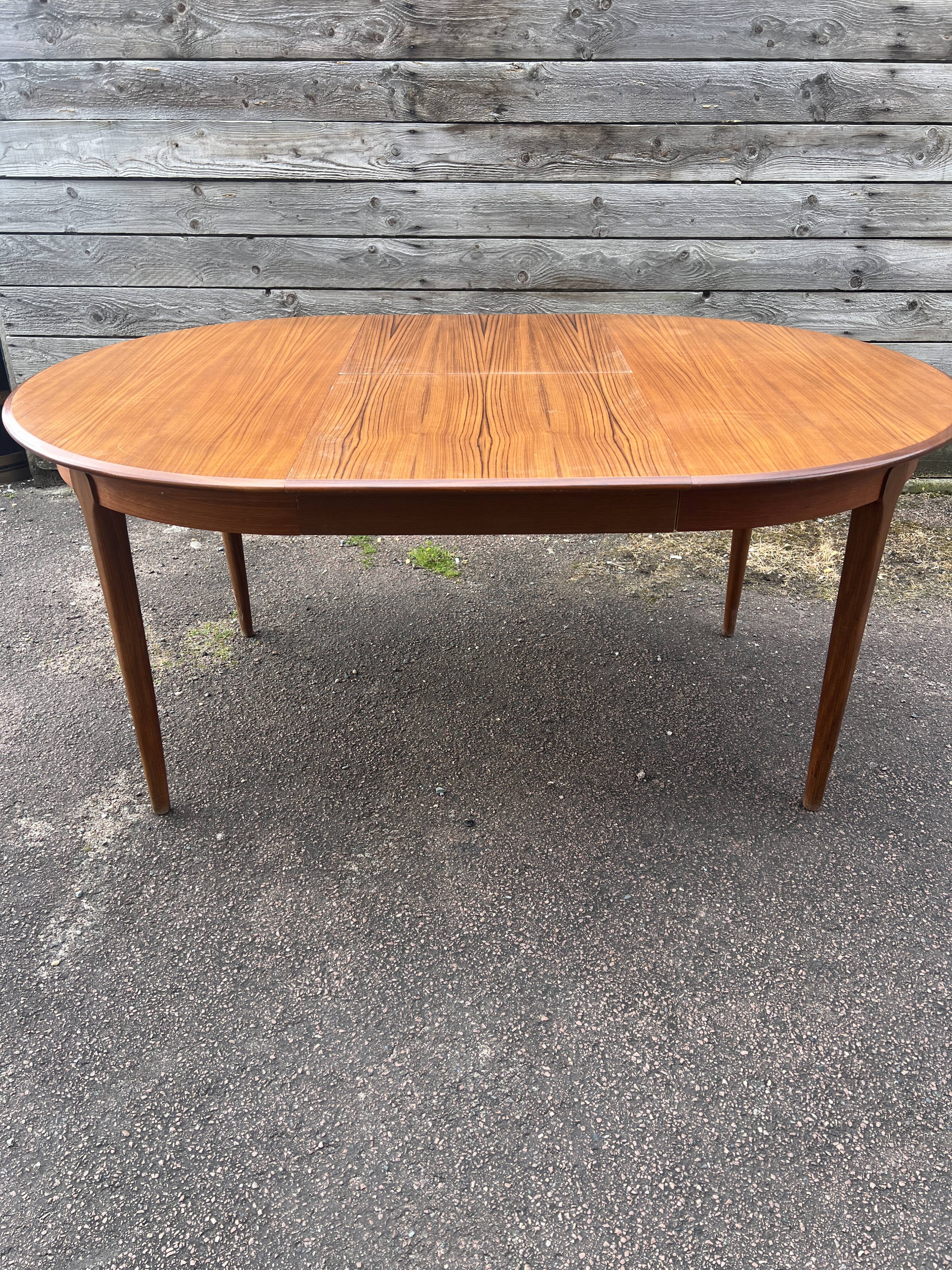 Teak table, extendable, 1960s
